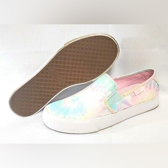 Puma Bari Slip On SoftFoam Tie Dye Canvas Sneaker Shoes - Picture 2 of 9